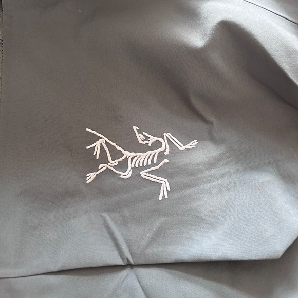 Arc’teryx Macai shell jacket - large - Picture 3 of 6